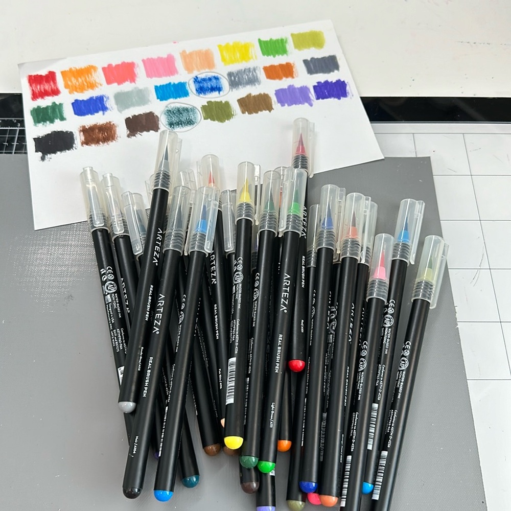 Arteza Real Brush markers